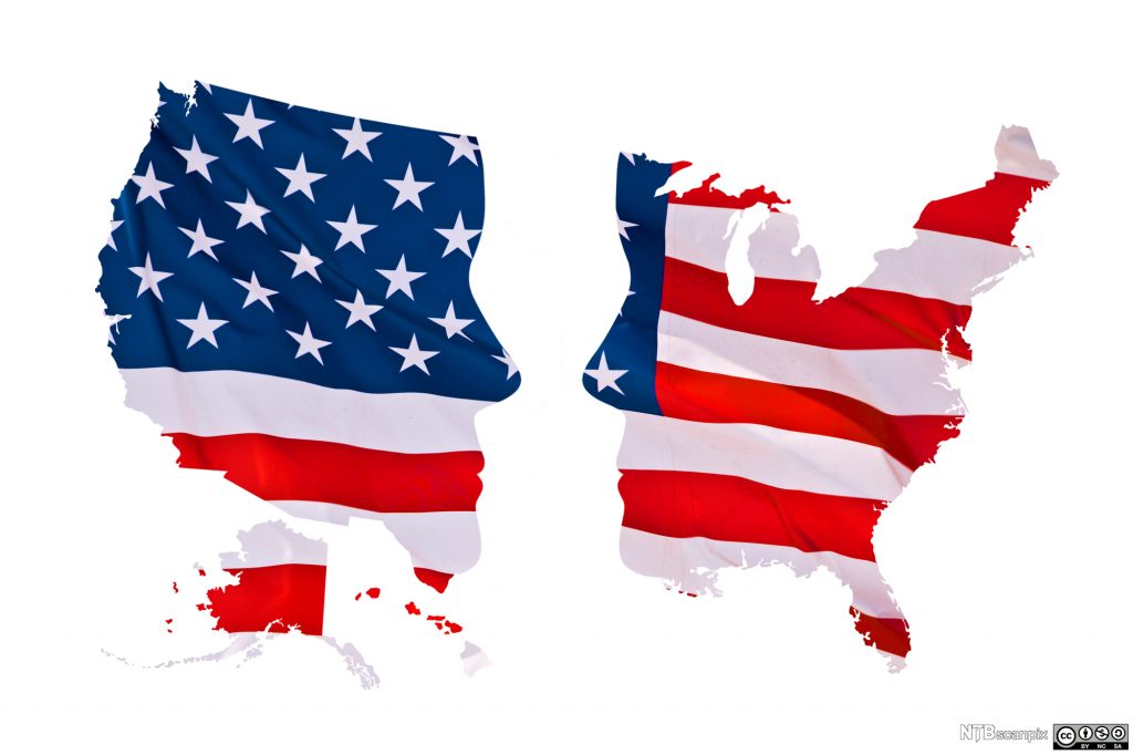 The united states split in left and right halves